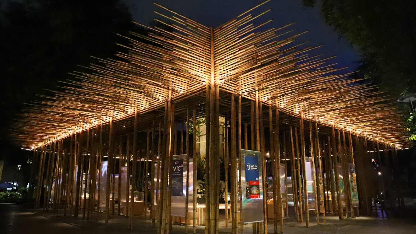 Triển lãm Top 10 Pavilion 2023: Ánh sáng Pavilion - Sức sống mới của Thủ đô Hà Nội về đêm