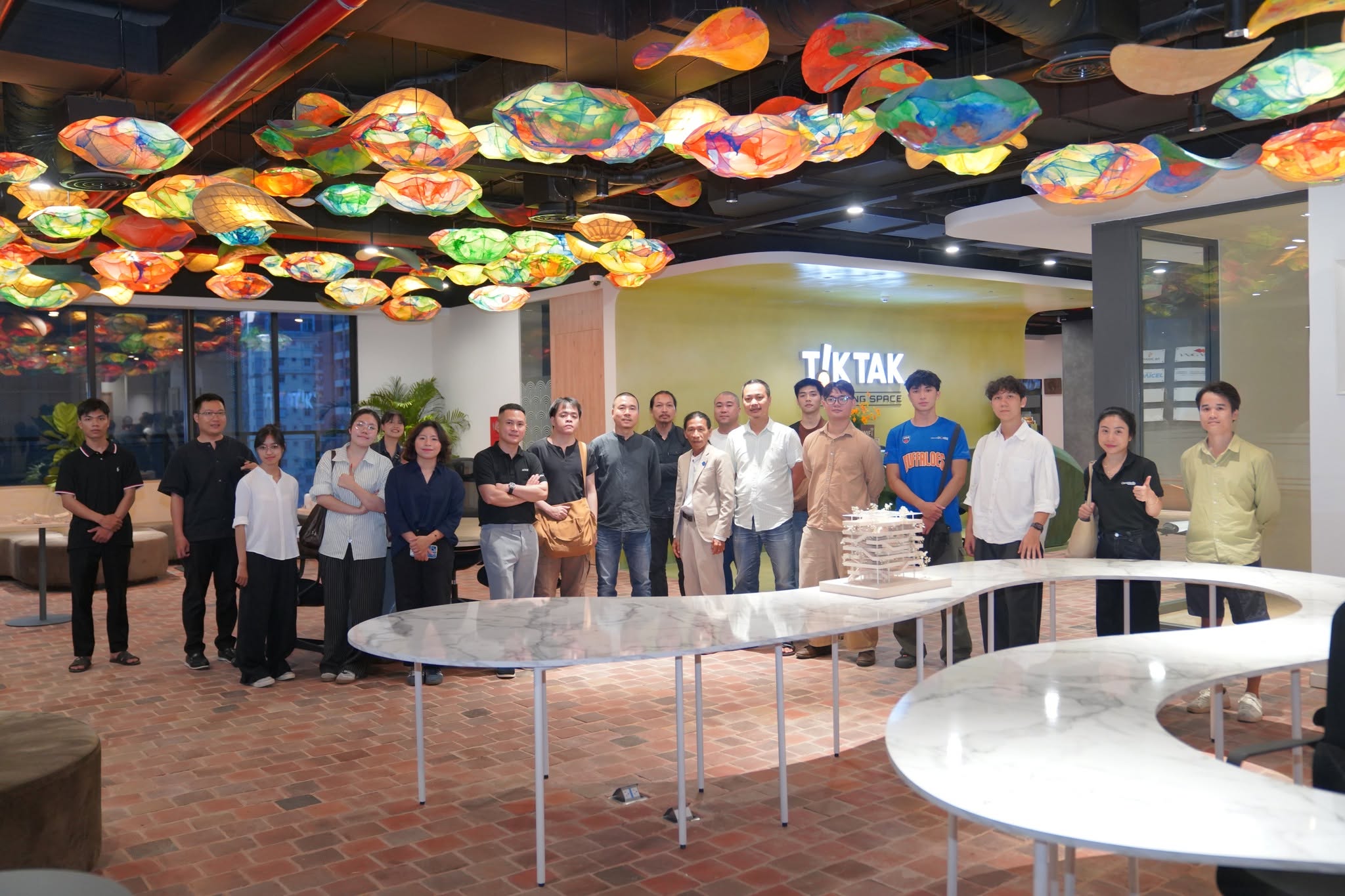 ADES LIGHTING ĐỒNG HÀNH CÙNG ASHUI AWARDS TOUR #08: AFA DESIGN